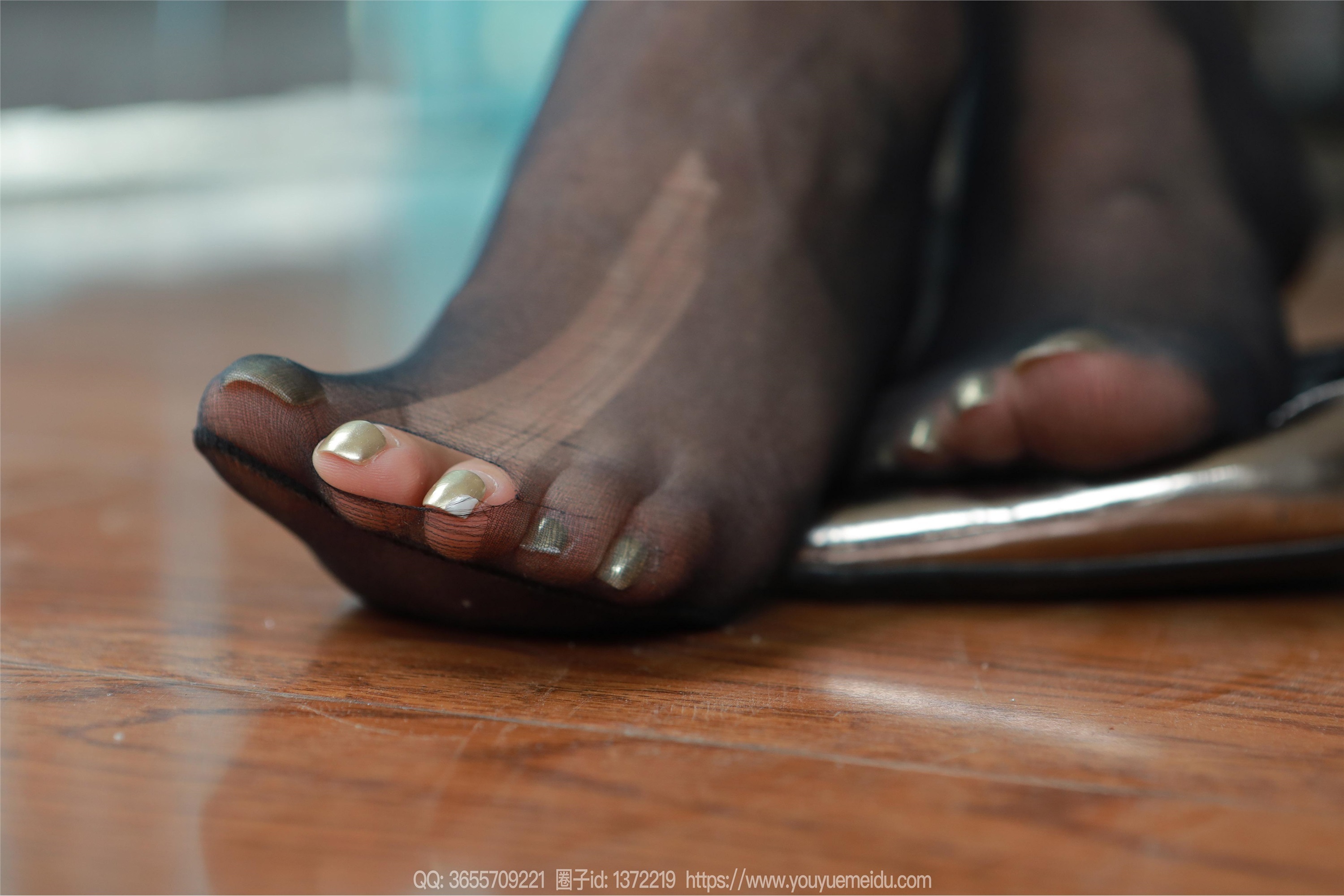 IESS异思趣向  2024.05.19 丝享家 .1745 婉萍《包臀黑丝》